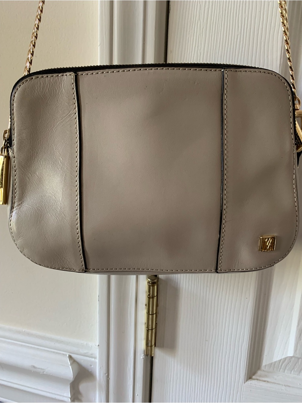 Antonio Melani GENUINE LEATHER!!!! Crossbody with gold hardware  BEAUTIFUL